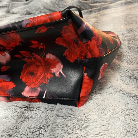 Victoria Secret Tote - Picture 3 of 5